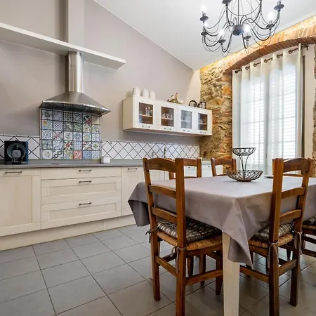 Nyaraló Hauzify I Casa Palou